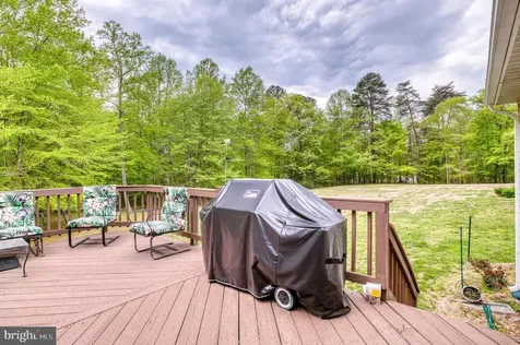2356 Wildwood Circle Amissville VA 20106
