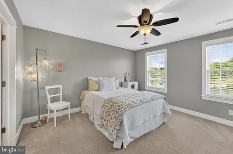 18438 Snaffle Lane Culpeper VA 22701