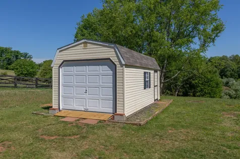 16390 Wayland Road Culpeper VA 22701