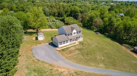 16390 Wayland Road Culpeper VA 22701