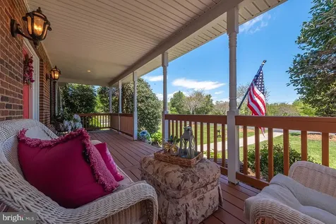 5265 Bear Hollow Lane Amissville VA 20106