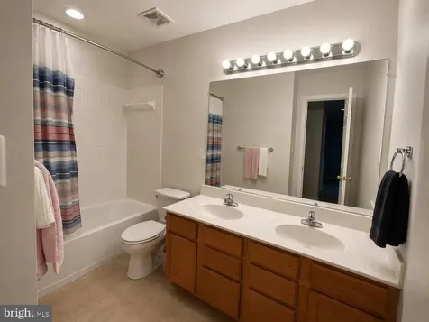 627 Holly Crest Drive Culpeper VA 22701