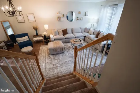 816 Fairview Village Court Culpeper VA 22701