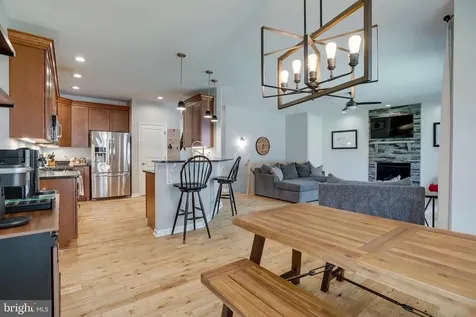 10137 Lake Crest Place Culpeper VA 22701