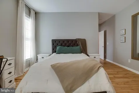 10137 Lake Crest Place Culpeper VA 22701