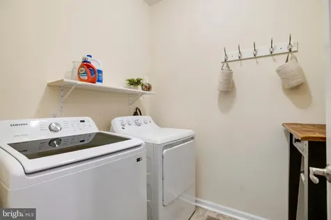 10137 Lake Crest Place Culpeper VA 22701