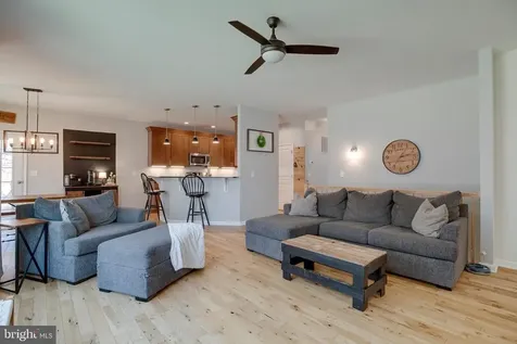 10137 Lake Crest Place Culpeper VA 22701