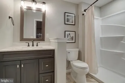 10137 Lake Crest Place Culpeper VA 22701