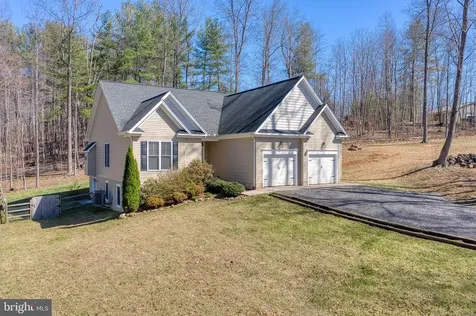 10137 Lake Crest Place Culpeper VA 22701