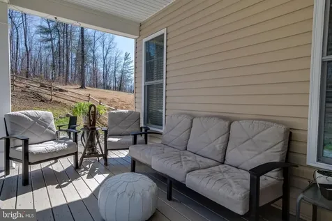 10137 Lake Crest Place Culpeper VA 22701