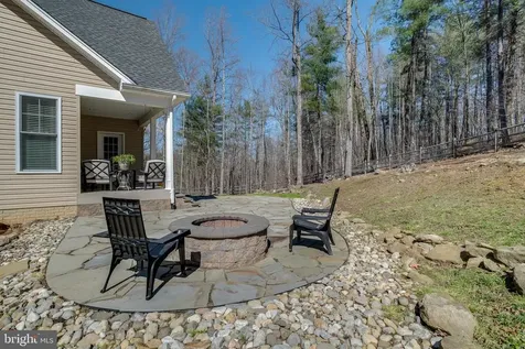 10137 Lake Crest Place Culpeper VA 22701