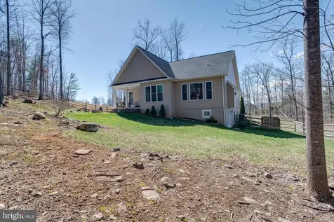 10137 Lake Crest Place Culpeper VA 22701