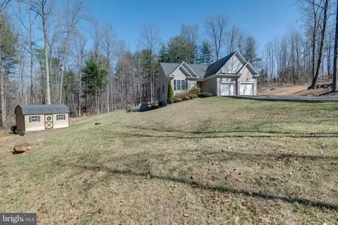 10137 Lake Crest Place Culpeper VA 22701
