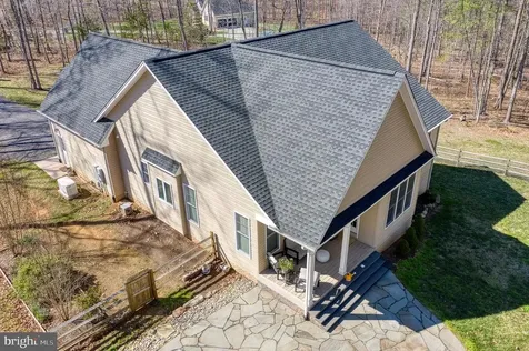 10137 Lake Crest Place Culpeper VA 22701