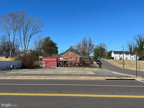 802 Main Street S Culpeper VA 22701