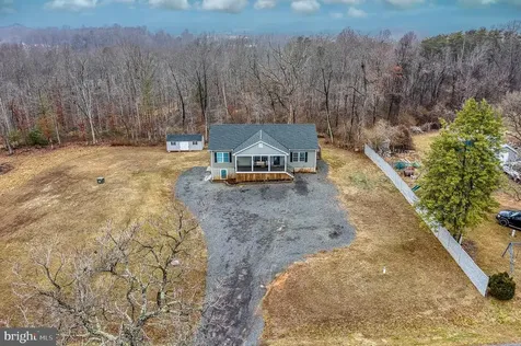13084 Stonehouse Mountain Road Culpeper VA 22701