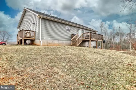 13084 Stonehouse Mountain Road Culpeper VA 22701