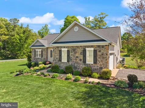 9387 Blackbird Loop Culpeper VA 22701