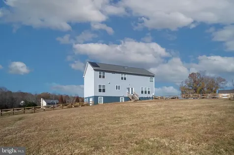 9590 Blackbird Loop Culpeper VA 22701