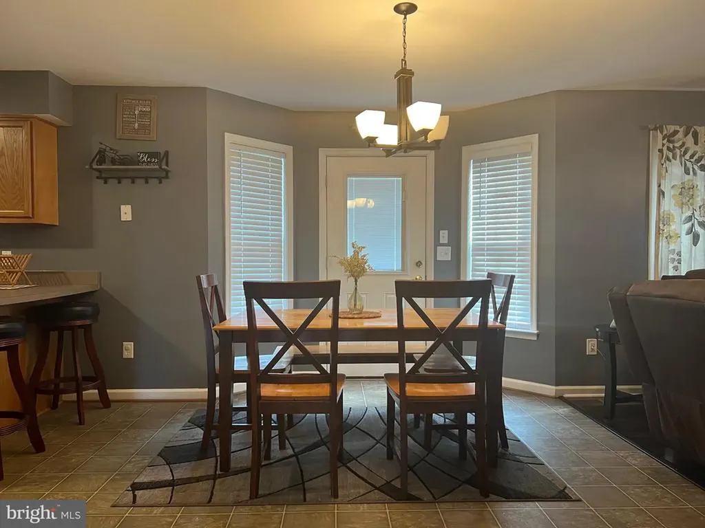 17034 Lee Highway Amissville VA 20106