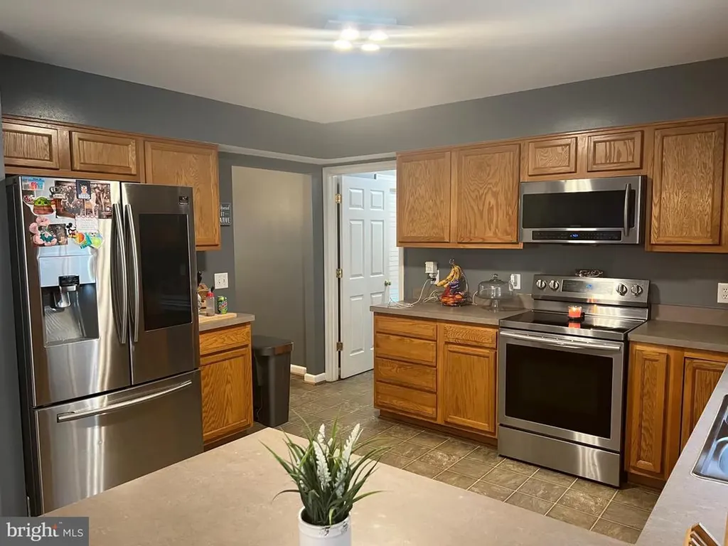 17034 Lee Highway Amissville VA 20106