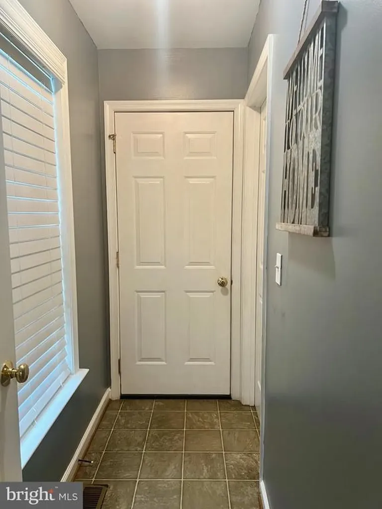 17034 Lee Highway Amissville VA 20106