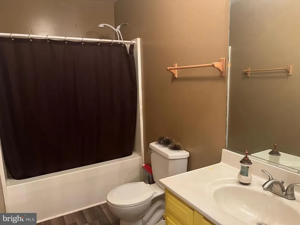 17034 Lee Highway Amissville VA 20106