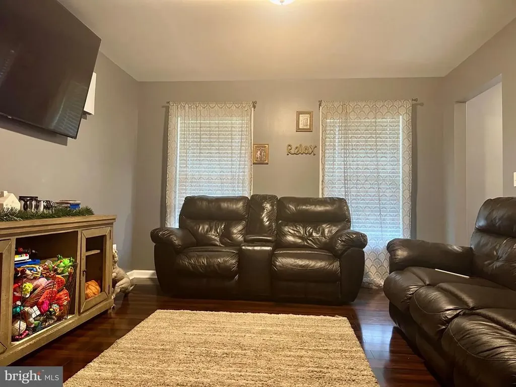 17034 Lee Highway Amissville VA 20106