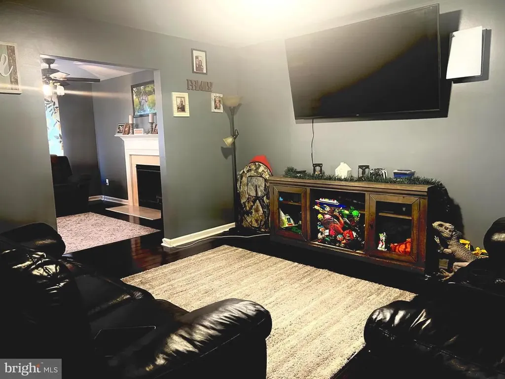 17034 Lee Highway Amissville VA 20106