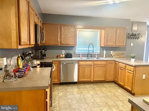 17034 Lee Highway Amissville VA 20106