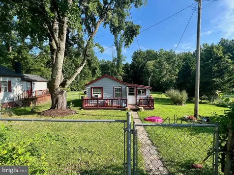 17034 Lee Highway Amissville VA 20106