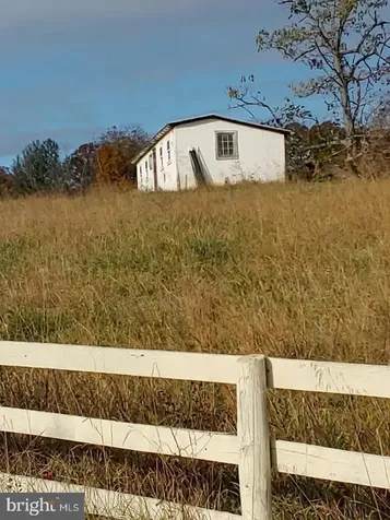 13506 Tear James Trail Amissville VA 20106