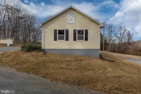 8346 White Shop Road Culpeper VA 22701
