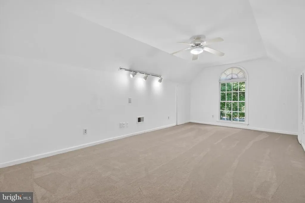 4145 Running Quail Trail Trail Amissville VA 20106