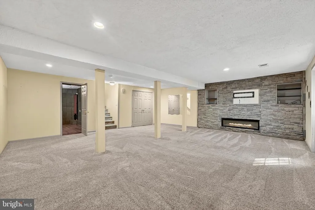 4145 Running Quail Trail Trail Amissville VA 20106