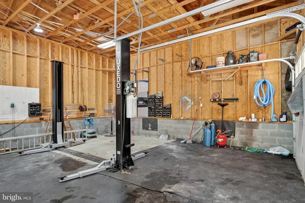 4145 Running Quail Trail Trail Amissville VA 20106