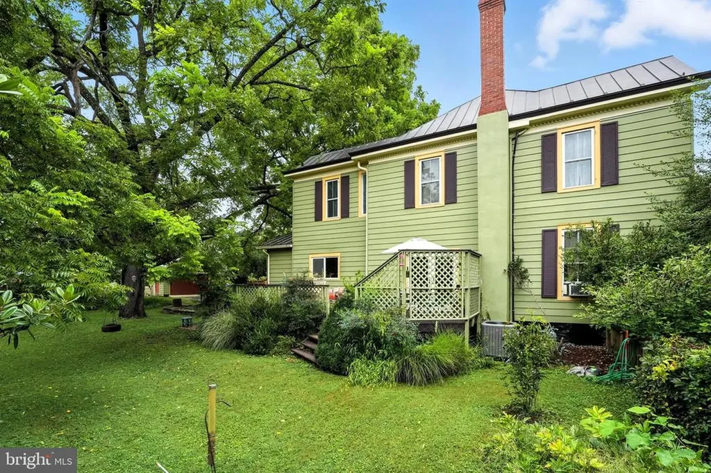 802 Blue Ridge Avenue S Culpeper VA 22701