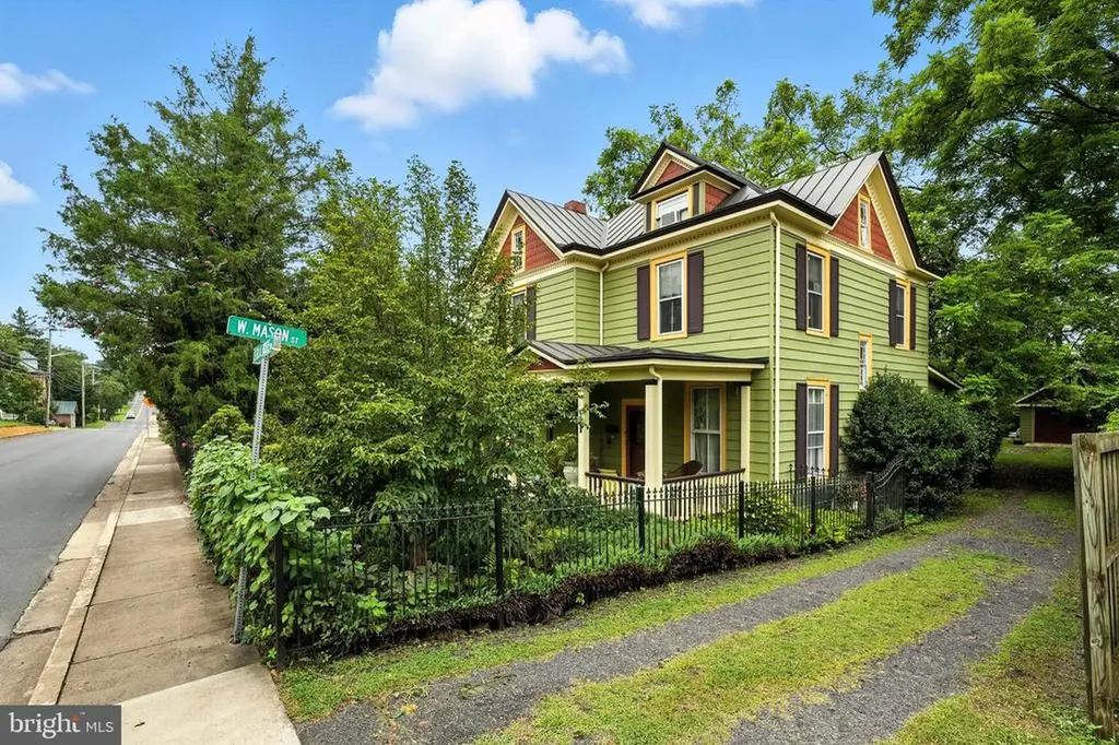 802 Blue Ridge Avenue S Culpeper VA 22701