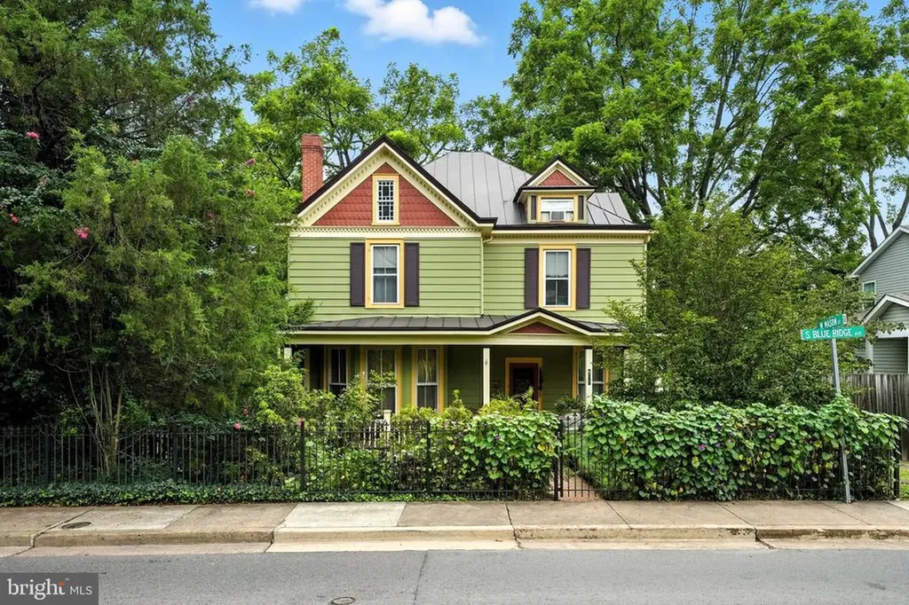 802 Blue Ridge Avenue S Culpeper VA 22701