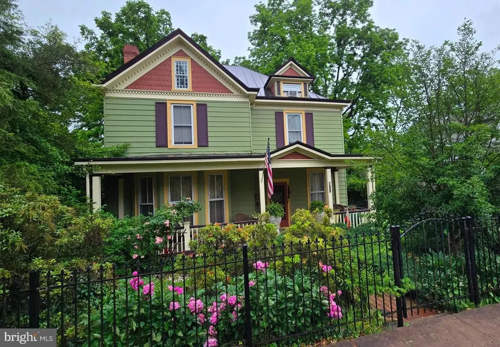 802 Blue Ridge Avenue S Culpeper VA 22701