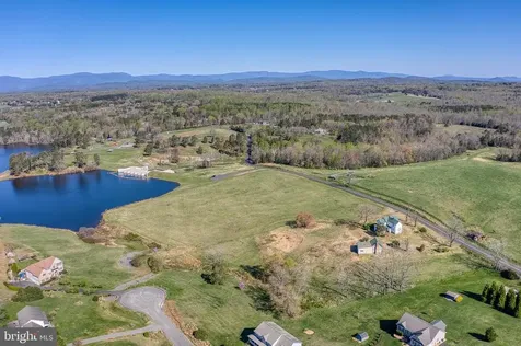 10080 Mountain Run Lake Culpeper VA 22701