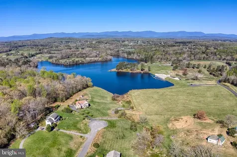 10080 Mountain Run Lake Culpeper VA 22701