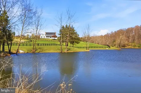 5191 Beach Ridge Lane Amissville VA 20106