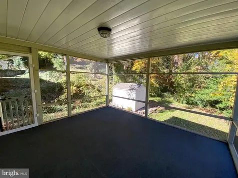 2308 Crestmont Avenue Charlottesville VA 22903