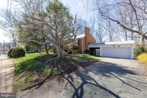 2513 Hillwood Place Charlottesville VA 22901