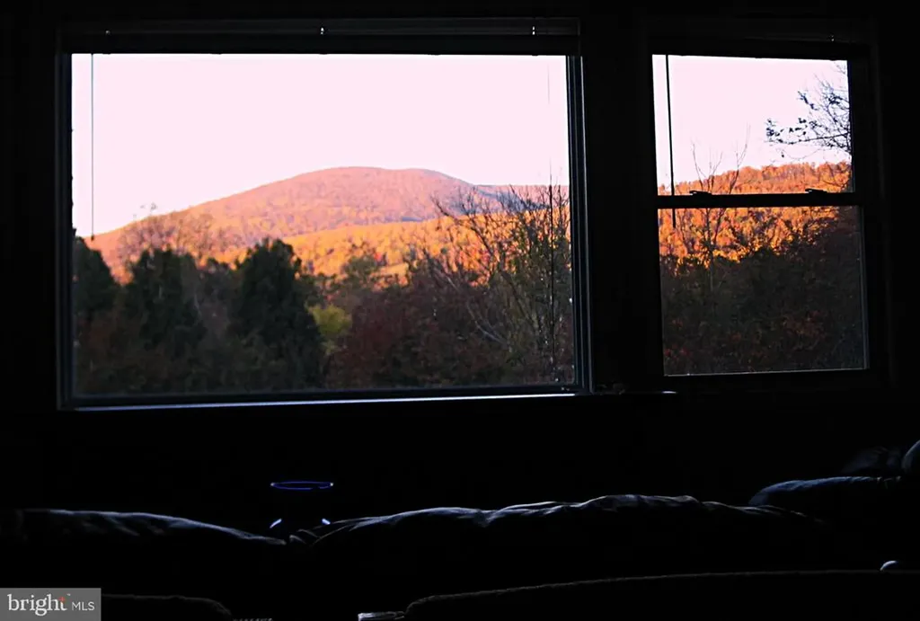 33 Circle Road E Madison VA 22727