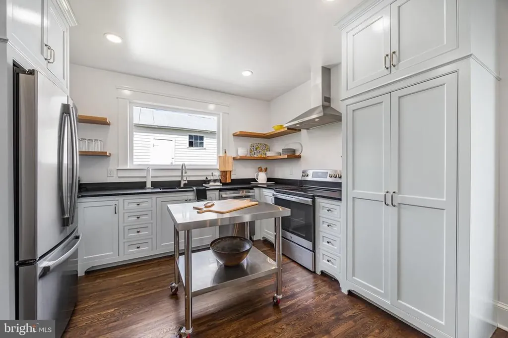 242 Madison Mills Orange VA 22960