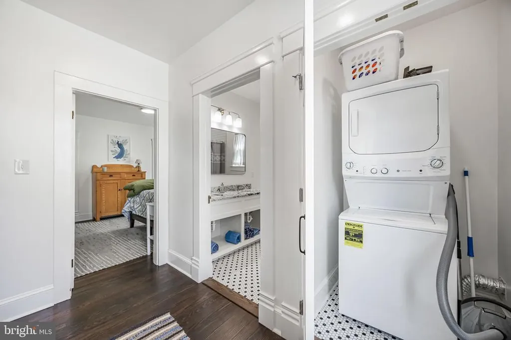 242 Madison Mills Orange VA 22960