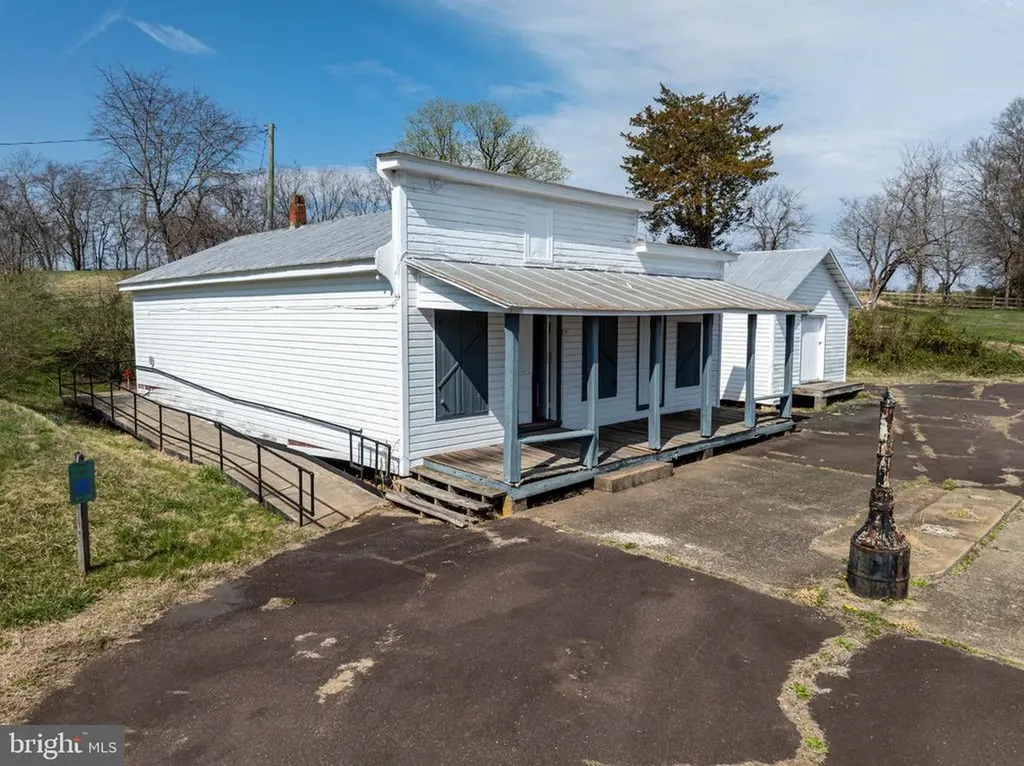 242 Madison Mills Orange VA 22960