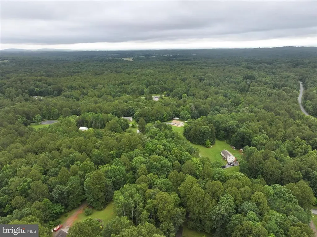 319 Fox Hunters Lane Madison VA 22727